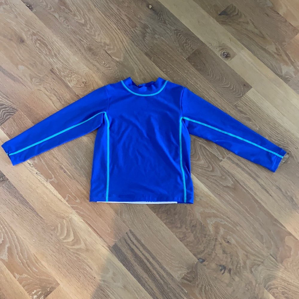 🐳LIKE NEW!!! COOLIBAR swim shirt🐳